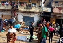 Guinée / Opération de déguerpissement à Conakry : la police à l’offensive au marché Avaria