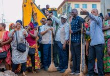Préparatifs de la fête de l’Indépendance : les anciens présidents des délégations spéciales de Conakry mobilisés pour l’assainissement